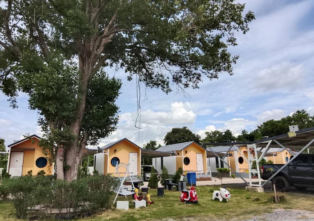 Dan Khun Thot Resort | ดีพลัส รีสอร์ท แอน พลูวิลล่า