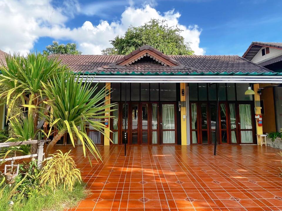 Mukdahan Hotel | บ้านพักสิริ มุกดาหาร (Baan Siri Mukdahan)