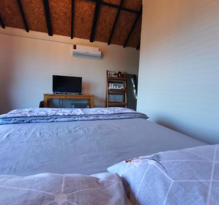 Khao Kho Ski Chalet | บ้านพัก เย็นเย็นแคมป์ปิ้ง อิน เขาค้อ