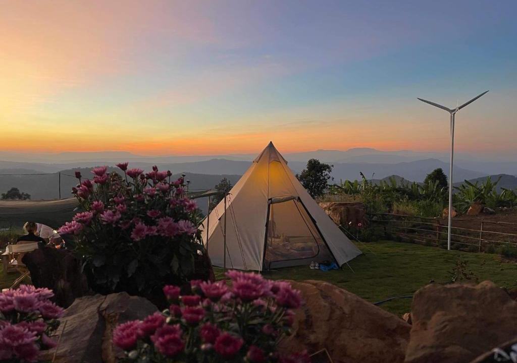Phu Ruea House | ลานพันดาวแคมป์ปิ้ง Lanpundao camping