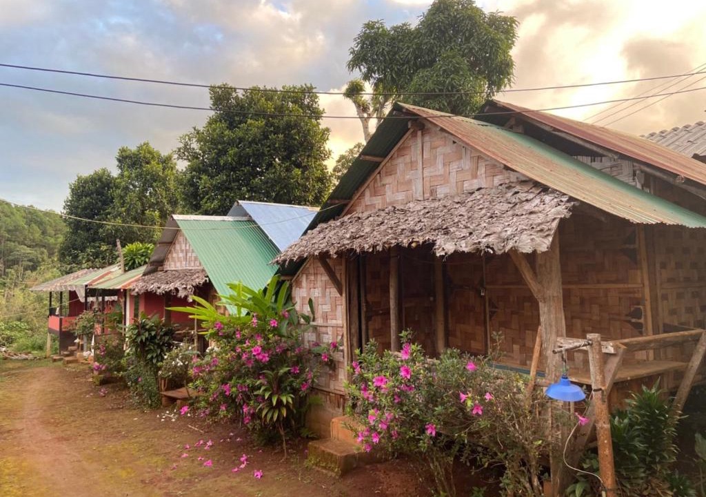 Mok Cham Pae House | ลุงปะเท โฮมสเตย์ ปางอุ๋ง