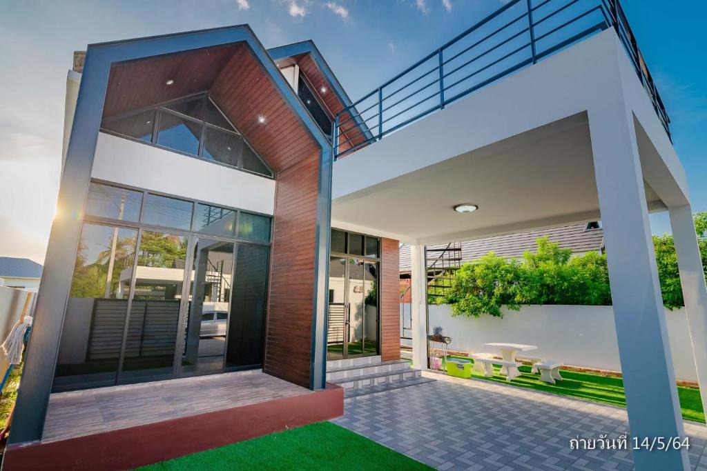 Hin Lek Fai Villa | สโลว์ไลฟ์2 ปาร์ตี้ หัวหิน พูลวิลล่า Slowlife2 Party Hua-Hin Pool Villa