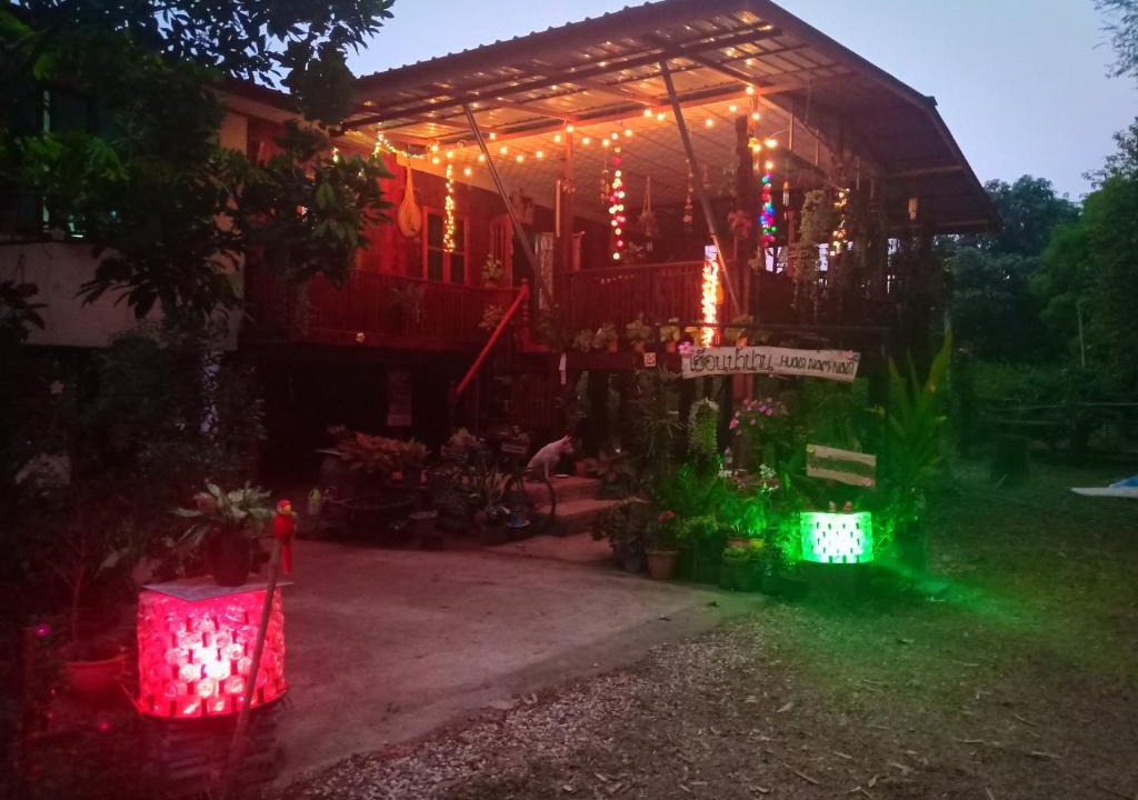 Uttaradit House | เฮือนน้ำน่าน house by the river nan