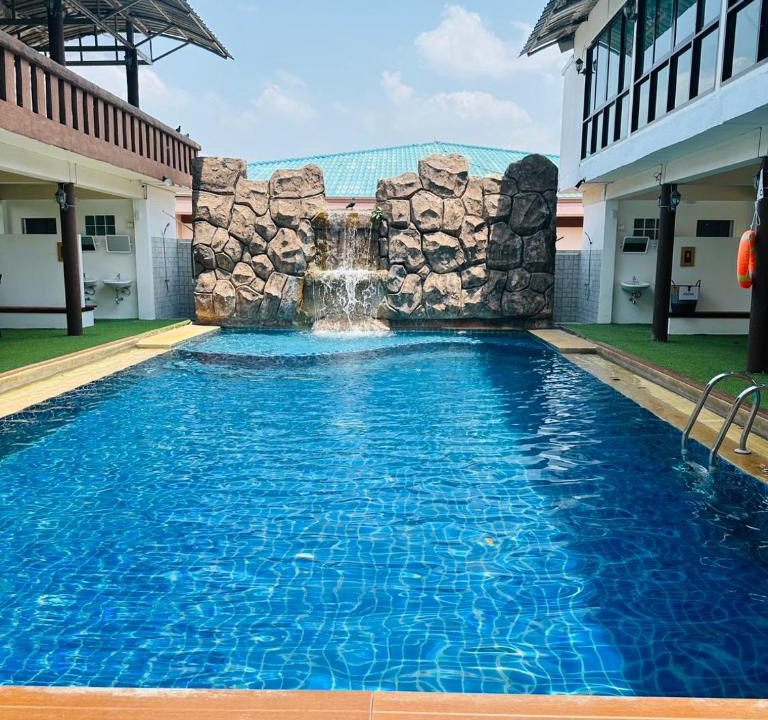 Nong Nam Daeng Hotel | โรงแรมภูรัญญารีสอร์ทเขาใหญ่