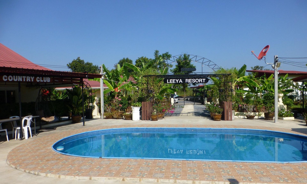 Chiang Wang House | 1 bedroom pool Villa Tropical fruit garden Fast Wi-Fi Smart Tv Home Cooking