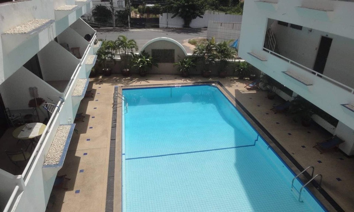 Pratumnak Hill Condo | 1 Bedroom View Swimming Pool 316 Jhr