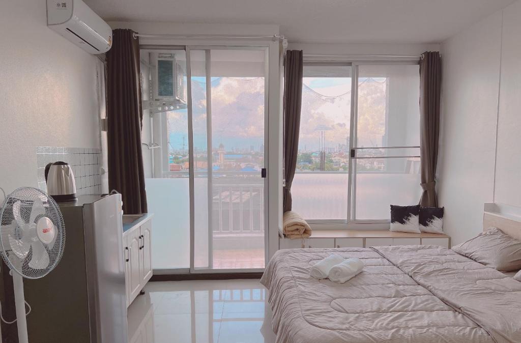 Suan Luang Apartment | 1st step Thailand Blue - 32Sqm with high speed WiFi