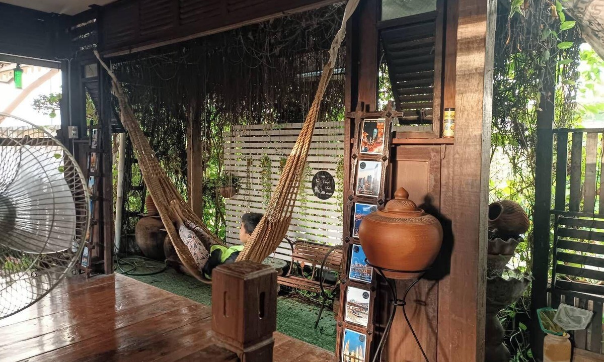 Saphan Sung House | 2 BRs house near Lamsali MRT, BaanChaySala