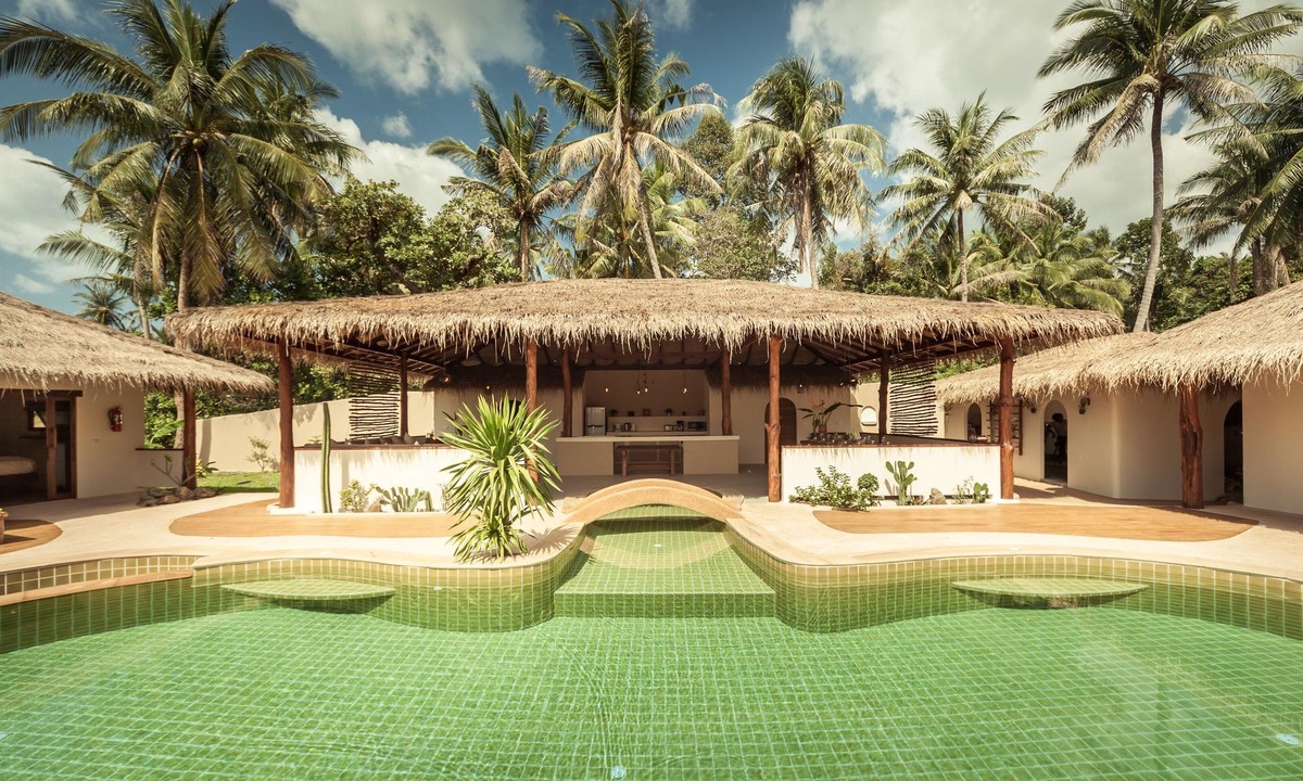 Hin Hong Villa | 2 Private Tropical villas, 10 bedrooms, Event & Yoga space, for + 20 guests!