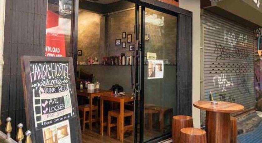 Talat Yot Hostel | 20 m² Hostel ∙ 8 guests