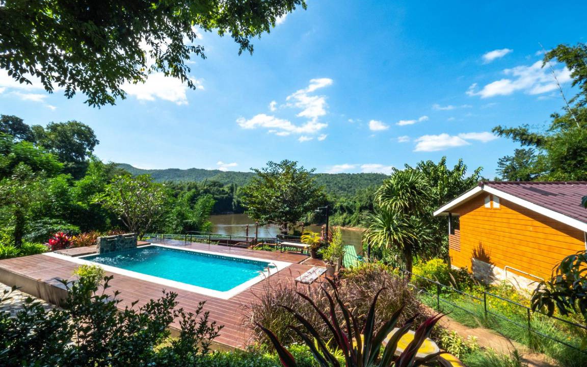 Sai Yok Resort | 200 m² Resort ∙ 3 bedrooms ∙ 12 guests