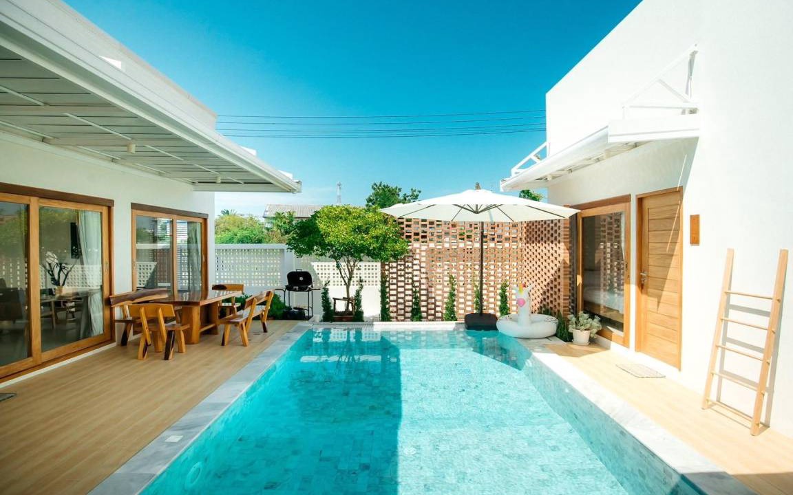 Hat Chao Samran Villa | 200 m² Villa ∙ 4 bedrooms ∙ 13 guests