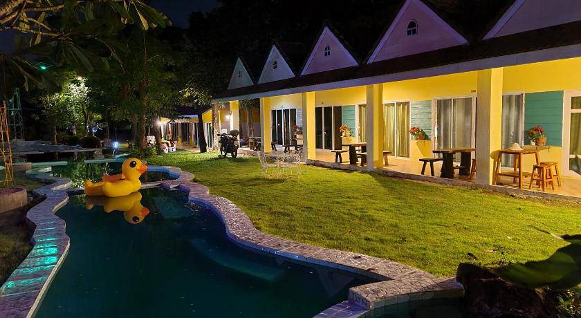 Chai Badan Resort | 24 m² Resort ∙ 3 guests
