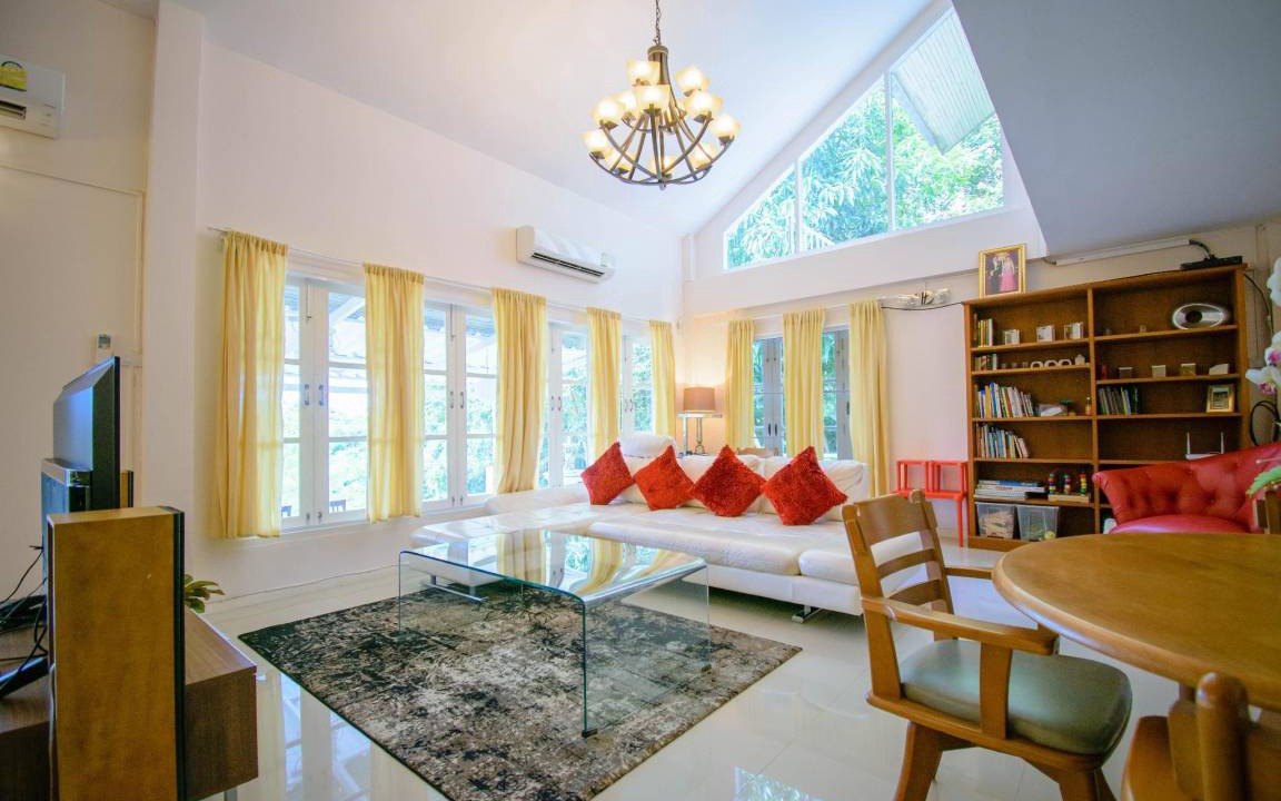 Chakphong Villa | 250 m² Villa ∙ 4 bedrooms ∙ 10 guests