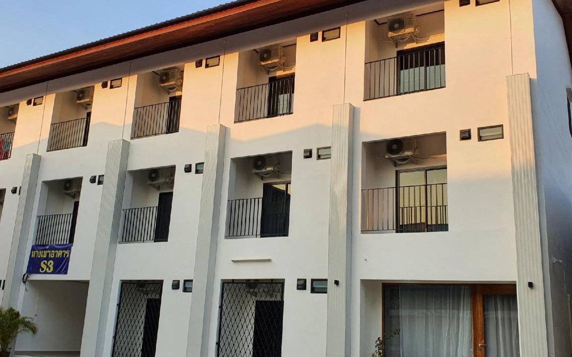 Lamphun Hotel | 28 m² Hotel ∙ 3 guests