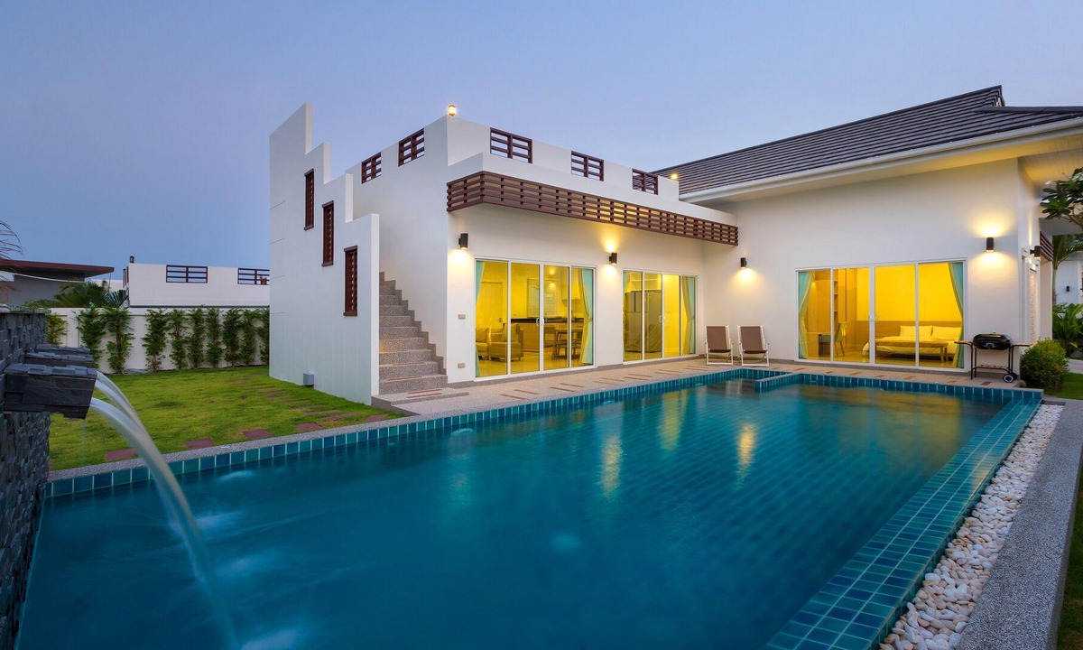 Khao Tao Villa | 3 Bedroom Pool Villas