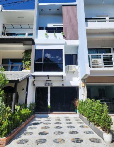 Nimman Villa | 300 m² Villa ∙ 3 bedrooms ∙ 6 guests