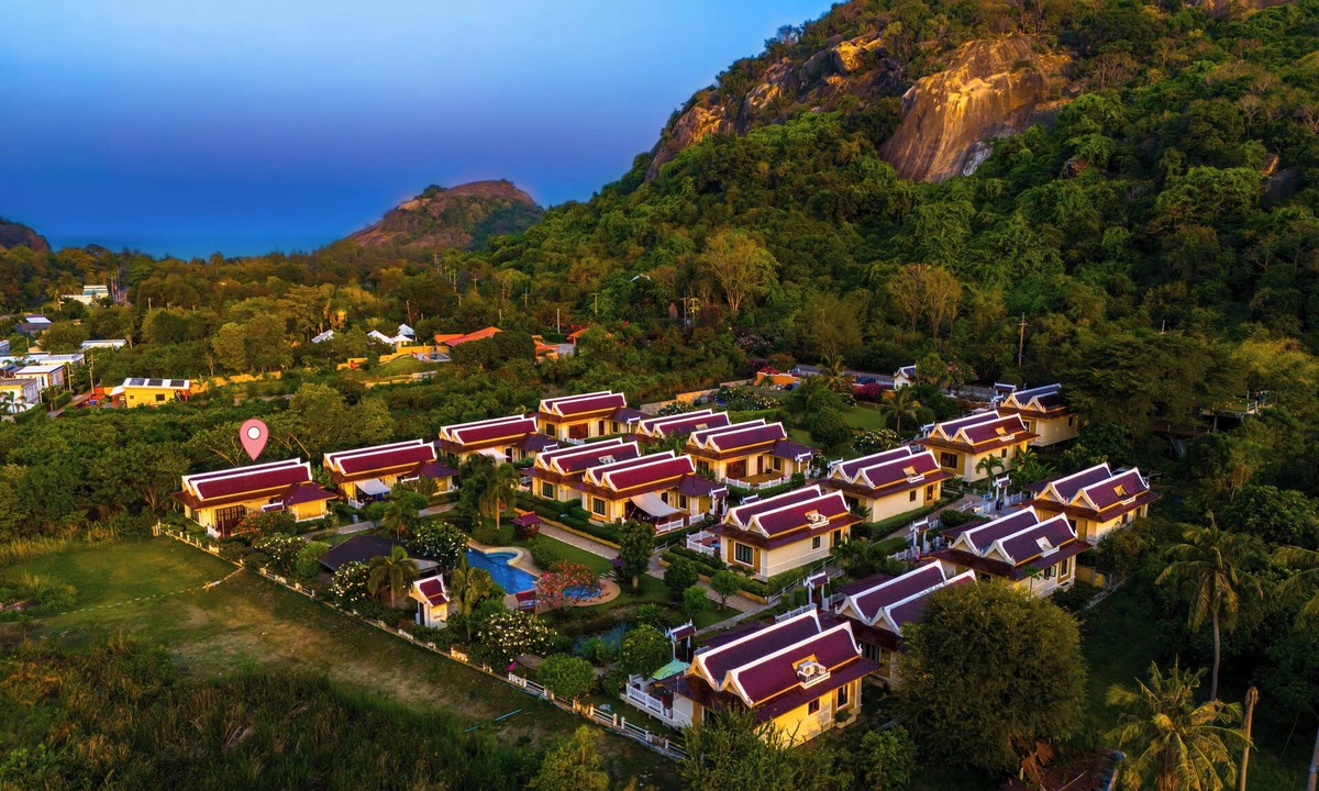 Wang Pong Villa | 30° inFebruary Khao Tao Hua Hin minutes from the beautiful SaiNoi beach