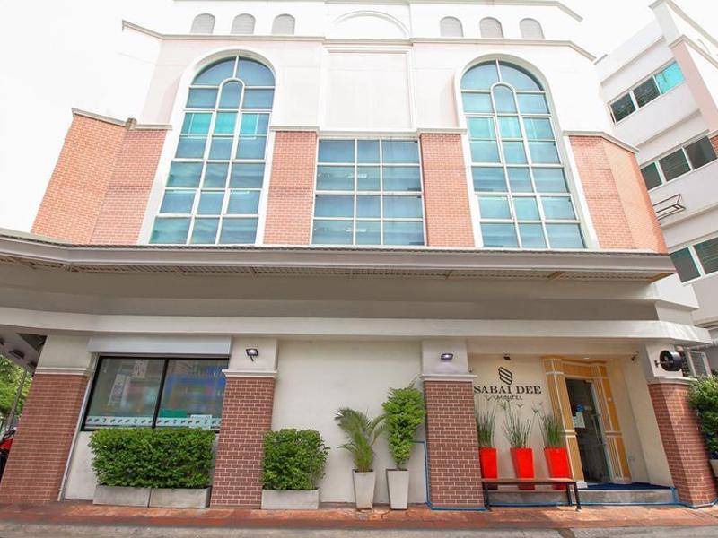 Si Yaek Maha Nak House | 32 m² Motel ∙ 4 guests
