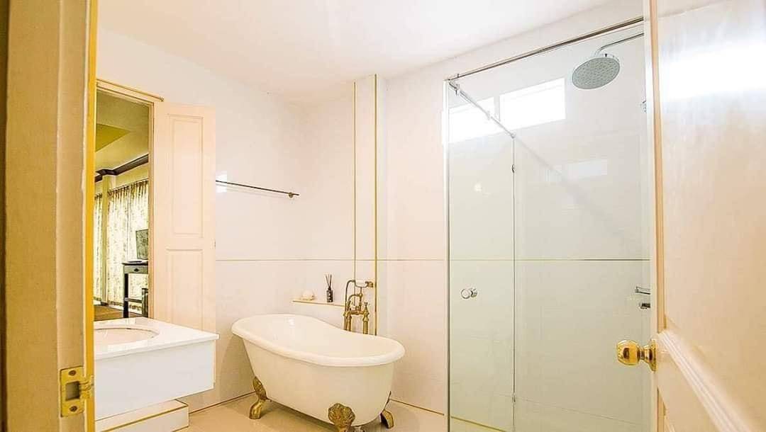 Pak Nam Pran Villa | 320 m² Villa ∙ 6 bedrooms ∙ 15 guests