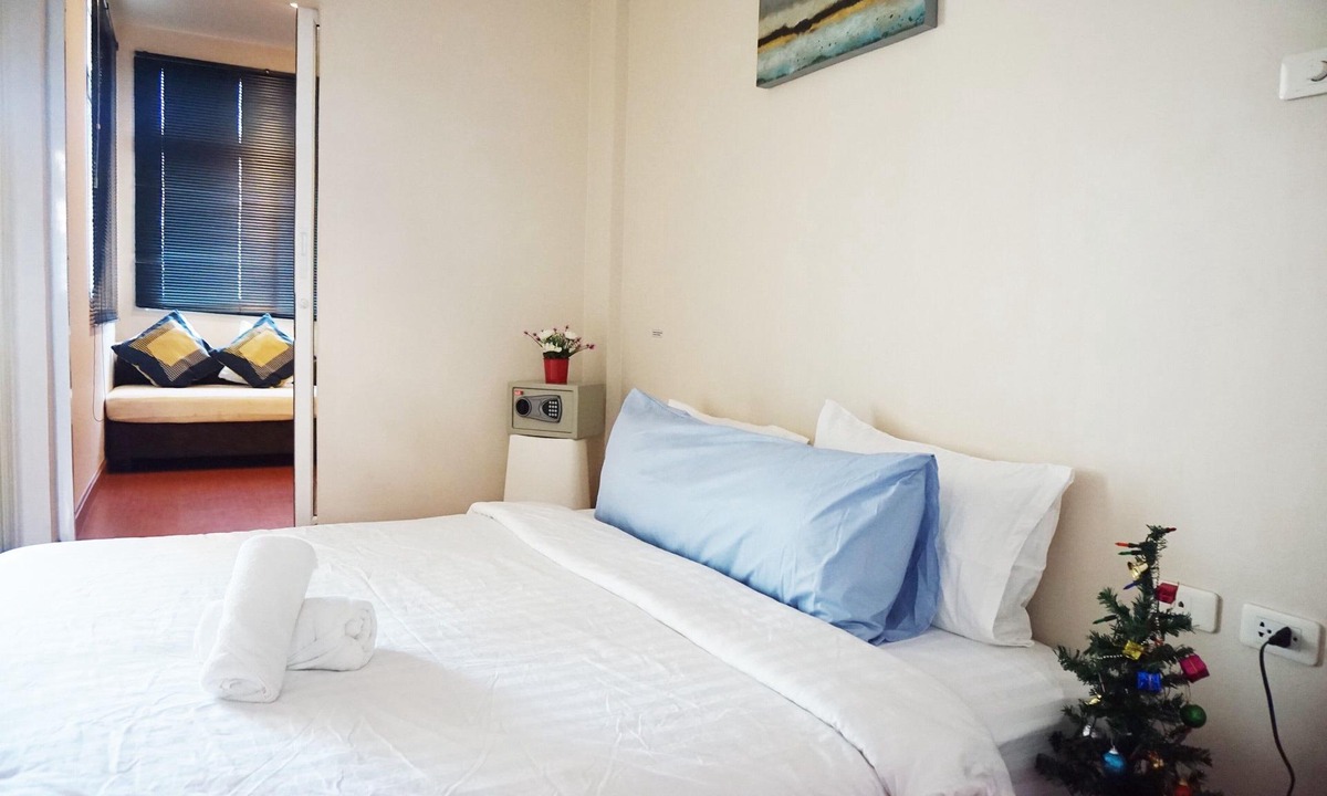 Bang Wa House | 3BR, 3 storey hometown, perfect for big group