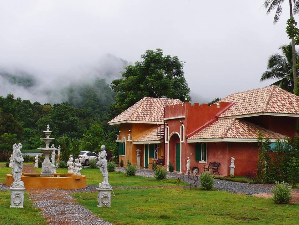 Thong Pha Phum Resort | 40 m² Resort ∙ 4 guests