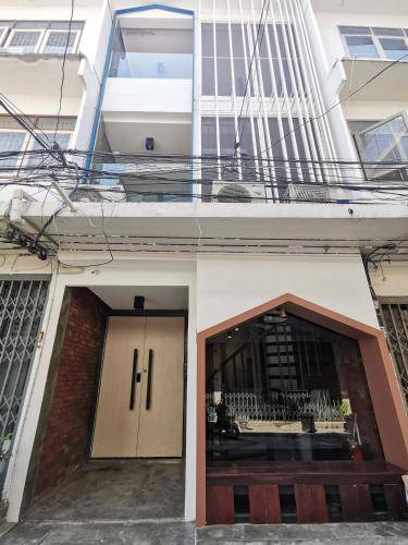 Khlong Ton Sai Apartment | 40 m² Serviced apartment ∙ 4 guests
