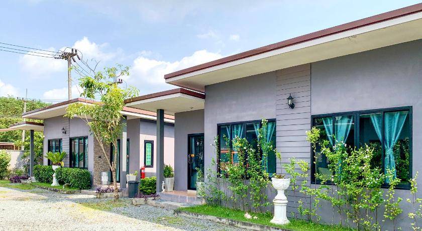 Chanthaburi Resort | 42 m² Resort ∙ 127 guests