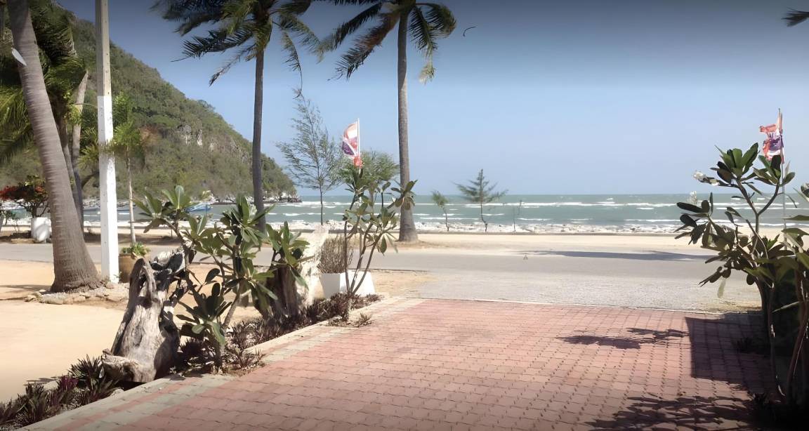 Pranburi Hotel | 43 m² Hotel ∙ 4 guests
