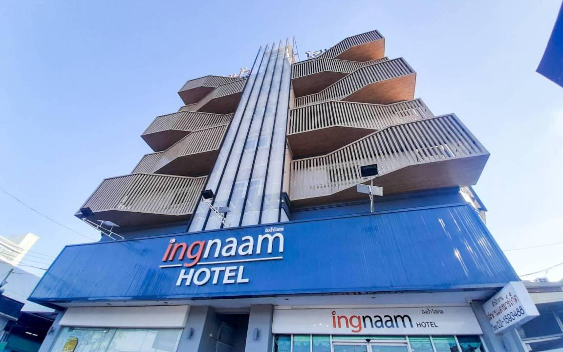 Rangsit Hotel | 50 m² Hotel ∙ 9 guests