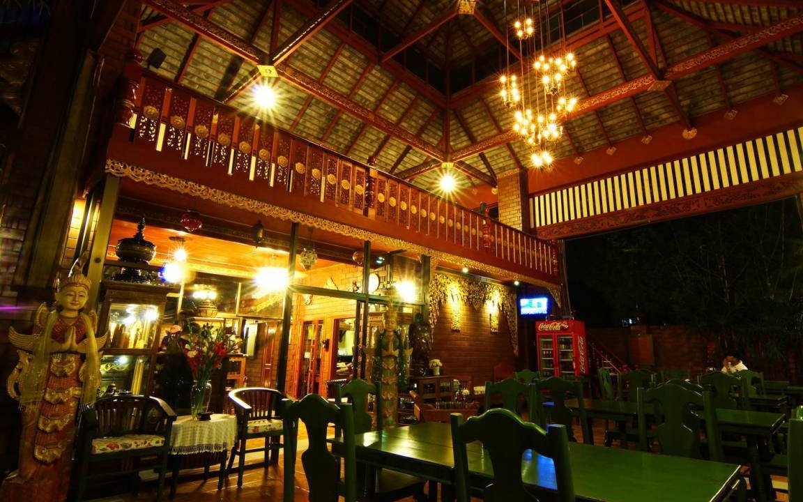 Mae Sot House | 50 m² Motel ∙ 5 guests