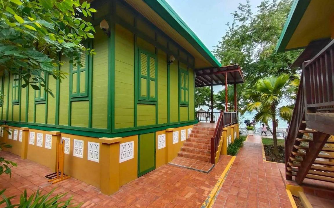 Ko Phaluai Resort | 50 m² Resort ∙ 2 bedrooms ∙ 4 guests