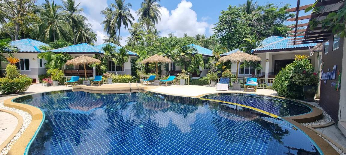 Thong Krut Resort | 67 m² Resort ∙ 2 bedrooms ∙ 5 guests