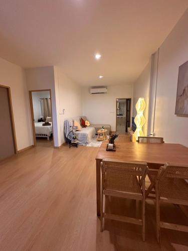 Ratsada Villa | A cozy house in Phuket Town