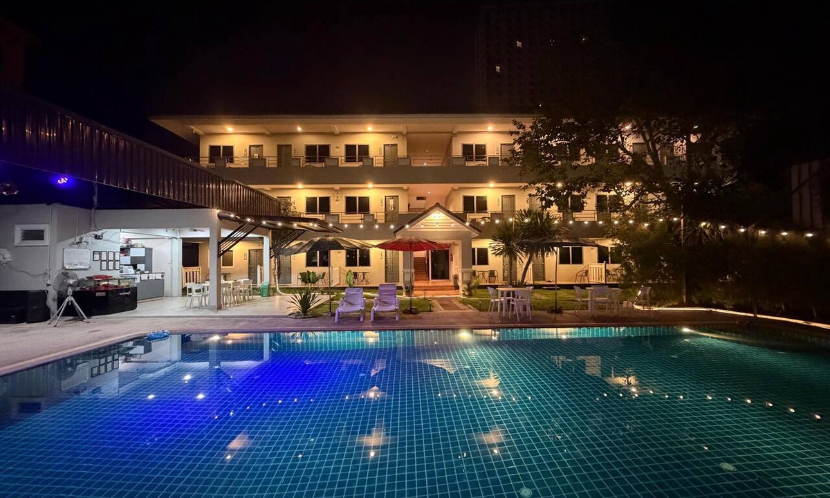 North Pattaya Hotel | Amaya Bloom Resort & Spa
