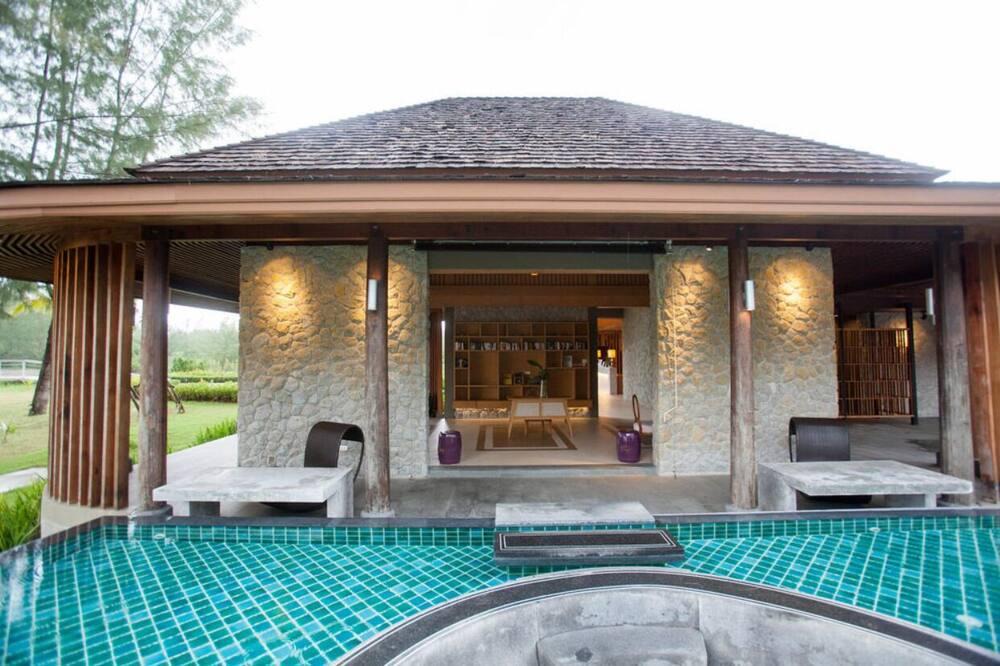 Khuekkhak Resort | Apsara Deluxe - best beach resort | 47 m²/506 ft² | DDU#9