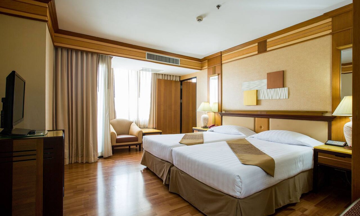 Khu Khot Hotel | Asia Airport Hotel