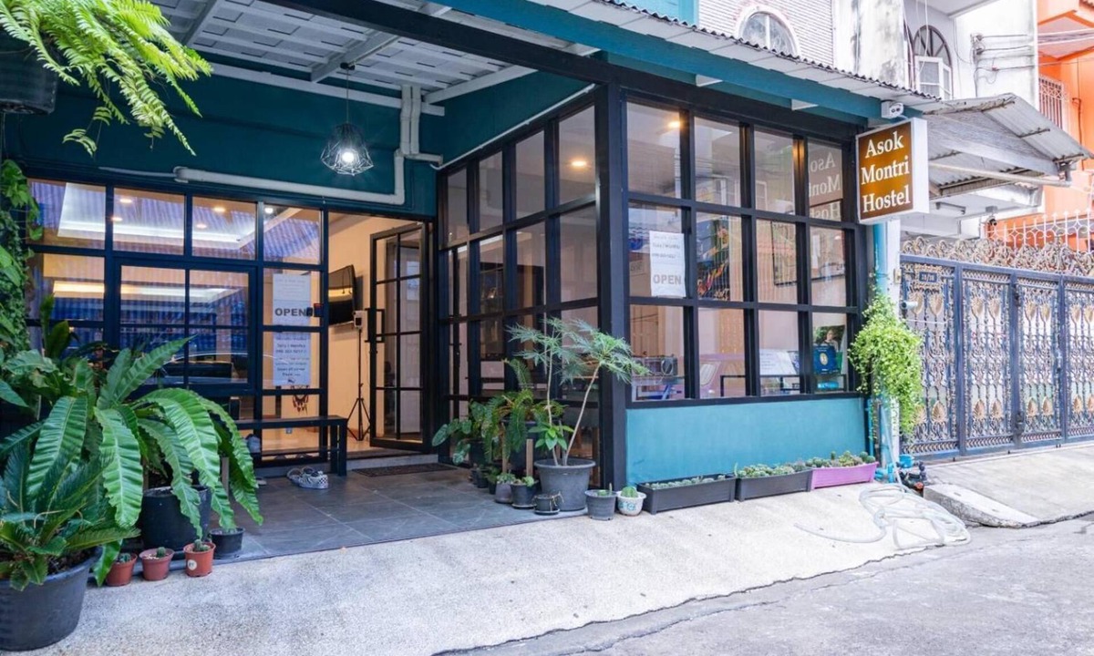 Khlong Toei Nuea Hostel | Asoke Montri Hostel