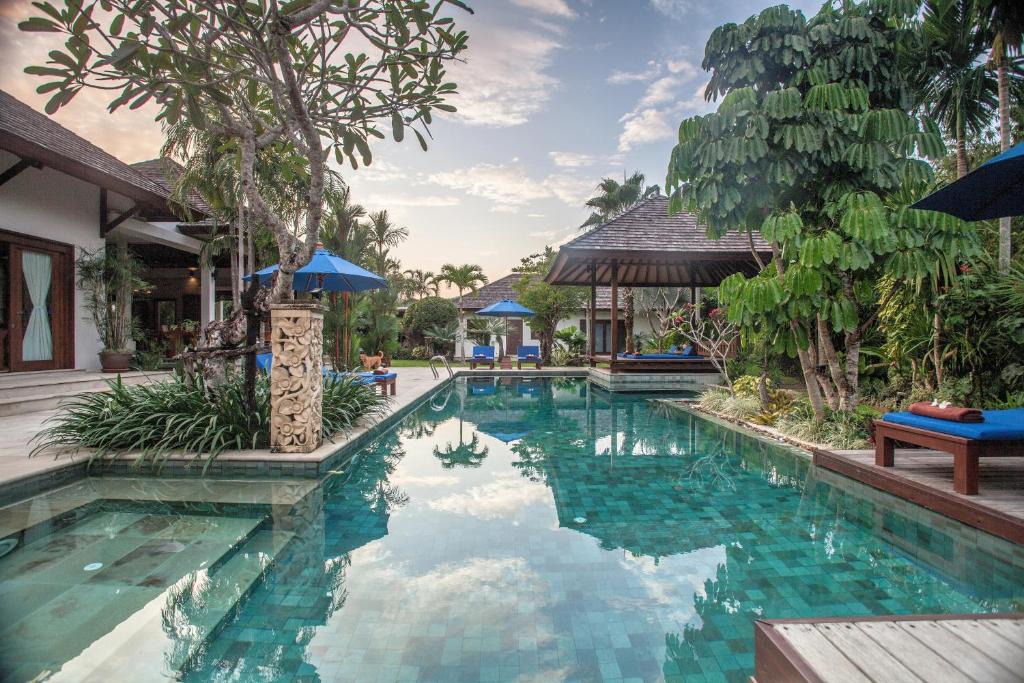 Krabi Villa | Baan Pinya Balinese Style Pool Villa