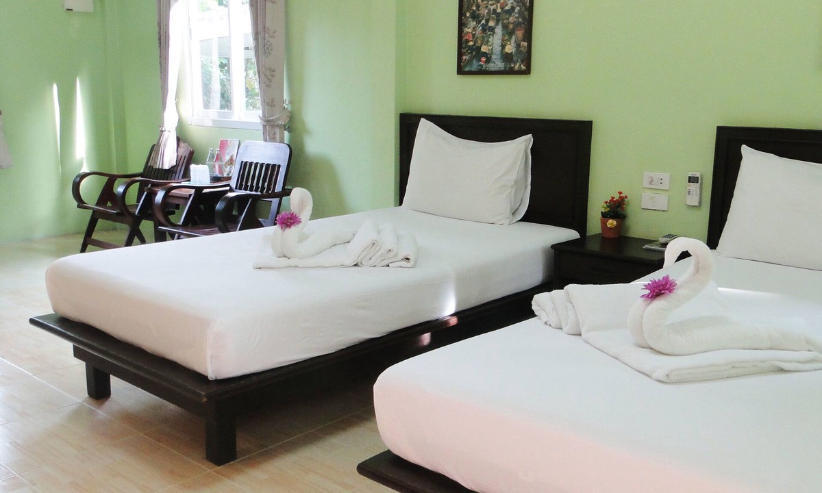 Ron Phibun Hotel | Baan Suan Chong Khao Resort