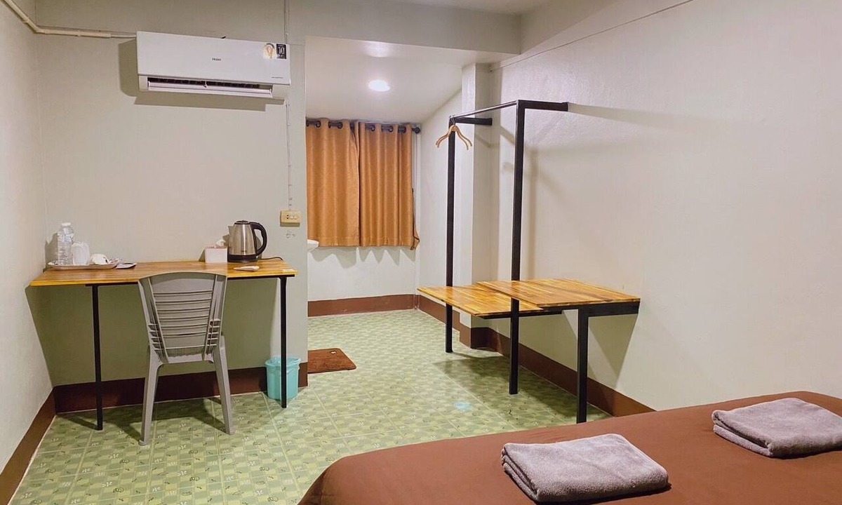 Mae Faek Mai Hotel | Baansuanphurajit