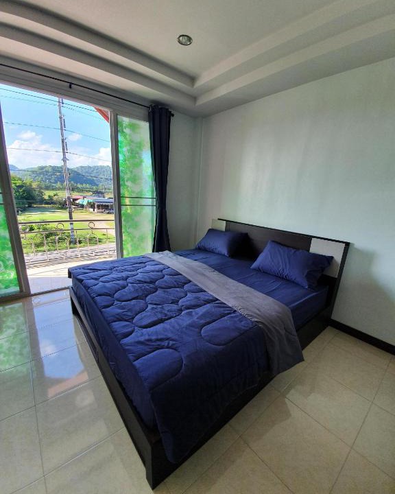 Phongprasan House | Bang Saphan Hostel