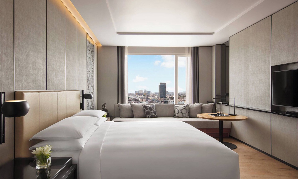 Bang Rak Hotel | Bangkok Marriott Hotel The Surawongse