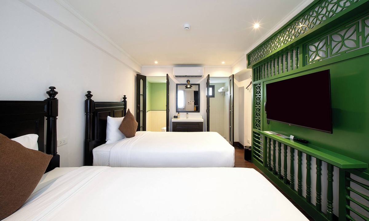 Bangkok Yai Hotel | Bangluang Boutique Hotel