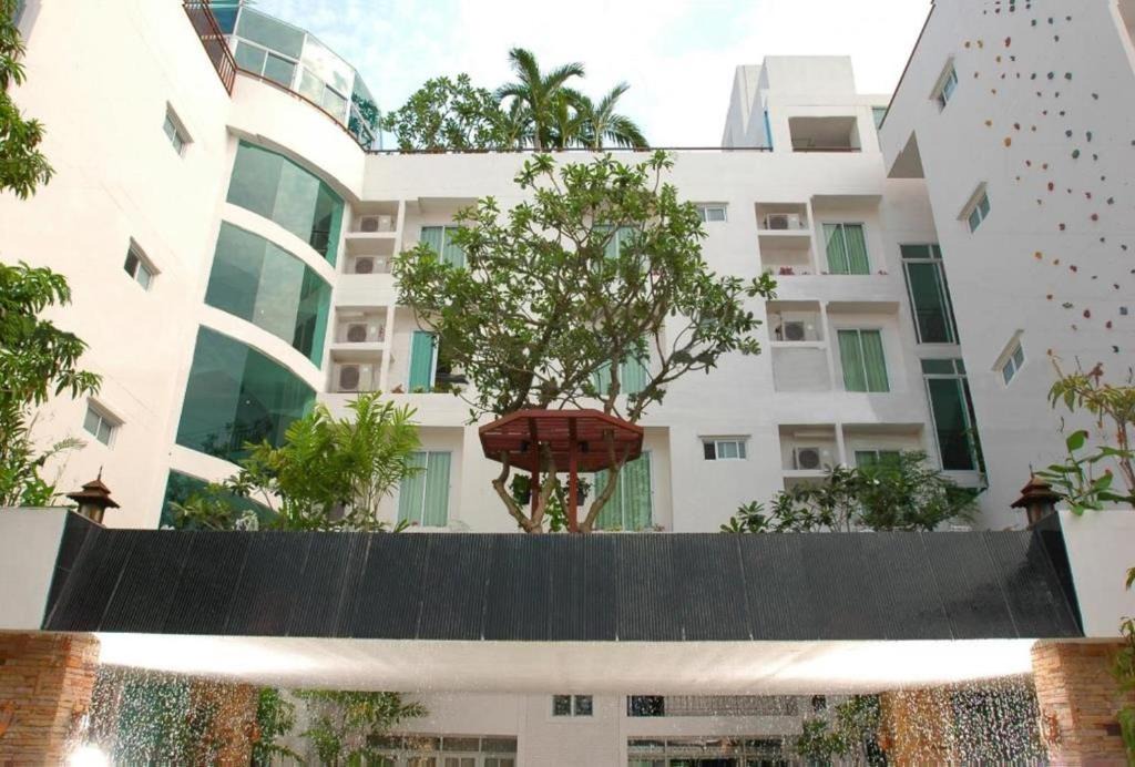 Ladprao Hotel | Bansabai Hostelling International