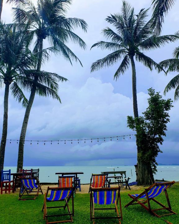 Thong Krut House | BEACH HOUSE WOODY