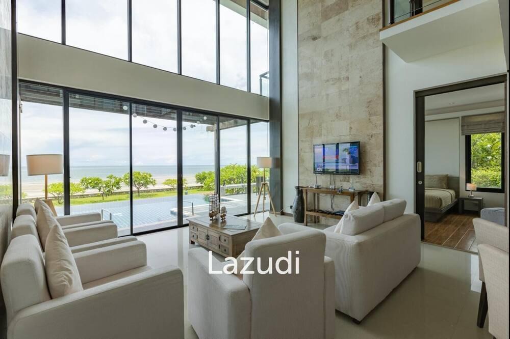 Khao Tao Villa | BeachFront Modern 4 Bedroom Pool Villa (RV)