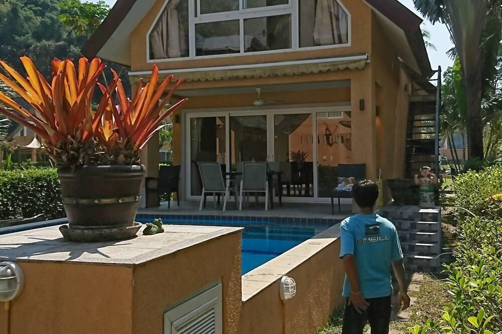 Ko Lanta Villa | Beachfront Villa Sea View
