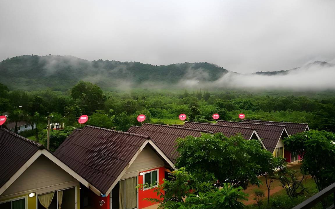 Song Phi Nong Bed & Breakfast | Bed and breakfast ∙ 10 guests