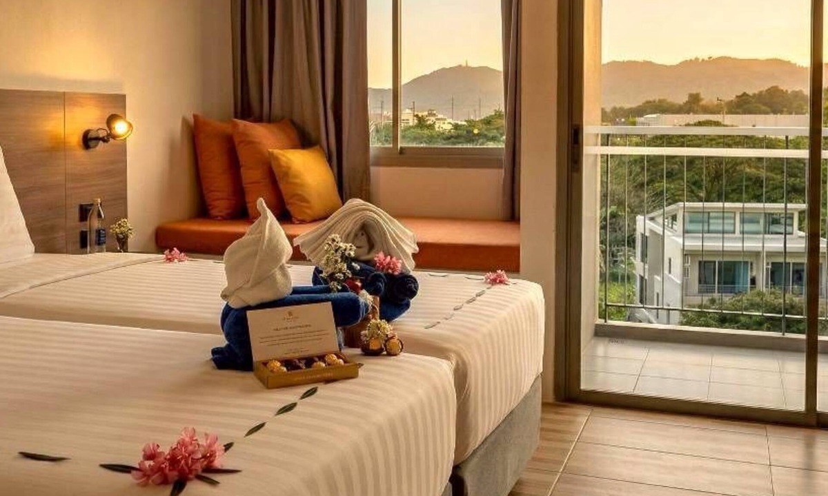 Wichit Hotel | Beehive Boutique Hotel Phuket
